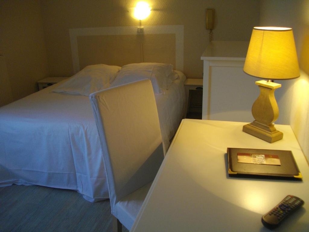 Hotel Pacific Calais Zewnętrze zdjęcie