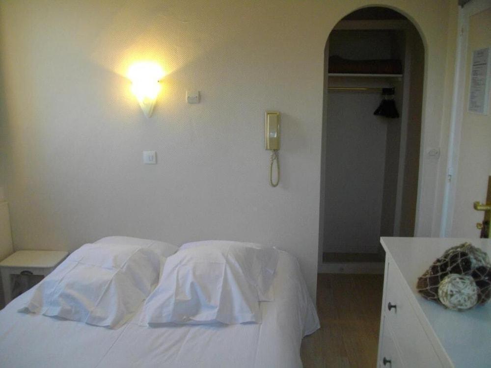 Hotel Pacific Calais Zewnętrze zdjęcie